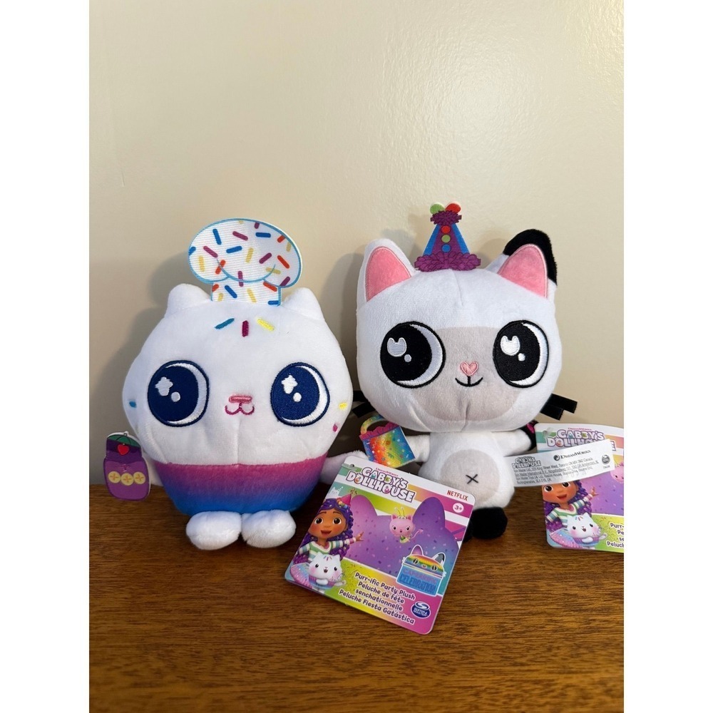 Gabby's Dollhouse - Purr-ific Party Plush Cakey Cat & Pandy Paws NWT